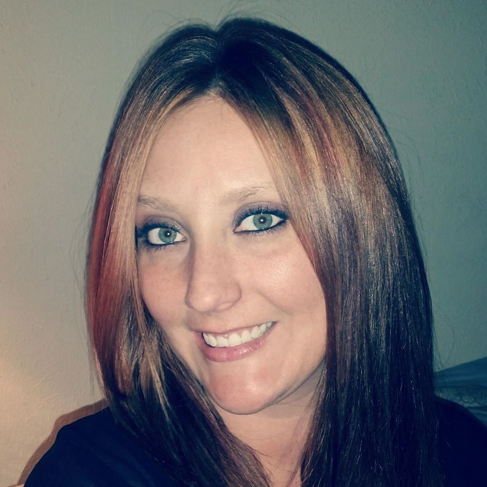 Meet your Posher, Laurie